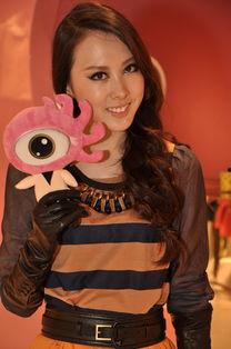 吃瓜少女达达人,吃瓜少女的甜蜜人生之旅