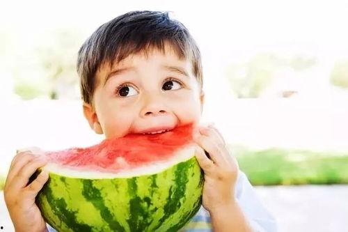 世民吃瓜,揭秘娱乐圈背后的那些事儿